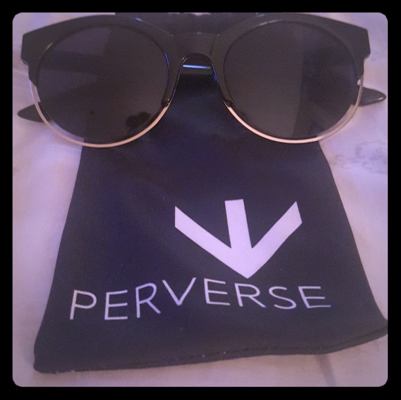 Sunglasses - Picture 1 of 1